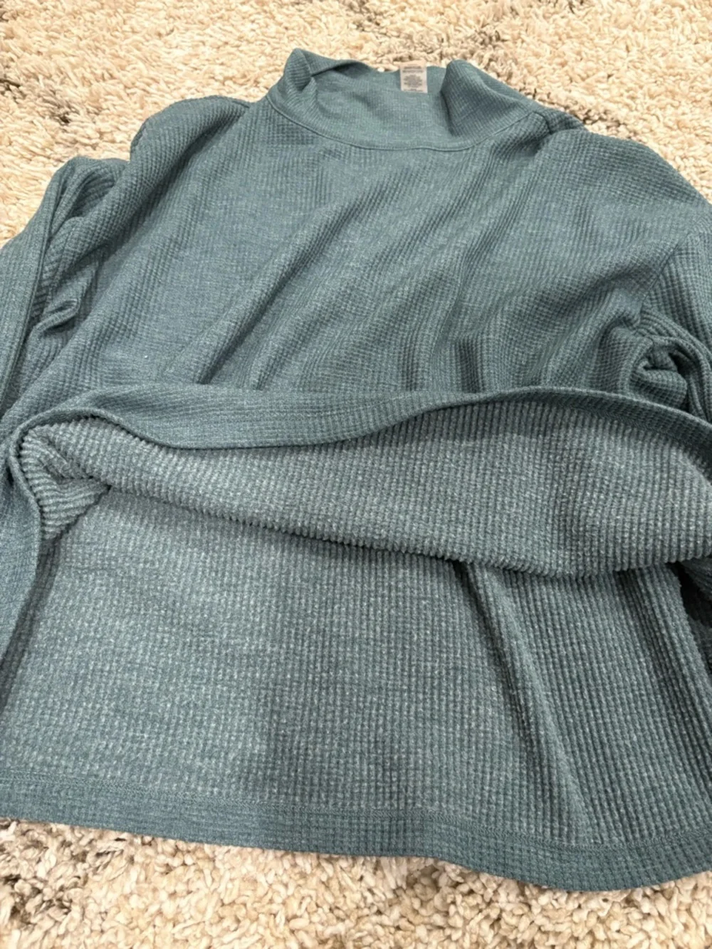 LOU & GREY Teal Waffle Knit Mock Neck Cropped Top Size M - Picture 4 of 8